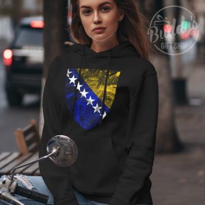 Crna unisex hoodica s kartom Bosne i Hercegovine